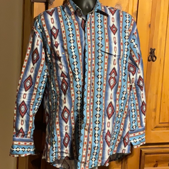 Men’s Wrangler Long Sleeve Shirt - Picture 1 of 4